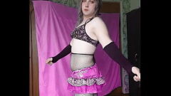 Reproducir La caliente y sexy actuación universitaria de la animadora Sissy Ketty