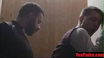 Redare Yespadre.com- dracu adânc în confesionalul catolic