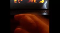 Odtwórz Młody emo belgijski młodzieniec Aidena szarpie kutasa w YMCMB