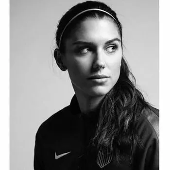 Pornostar Alex Morgan