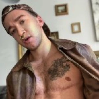 Pornoster Ari Koyote