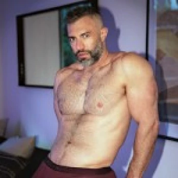 Pornstar Cole Connor
